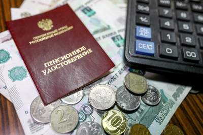 Работающим пенсионерам пересчитают пенсии с августа