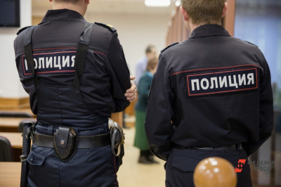 Сибирячка подожгла релейный шкаф по заданию мошенников в Барнауле