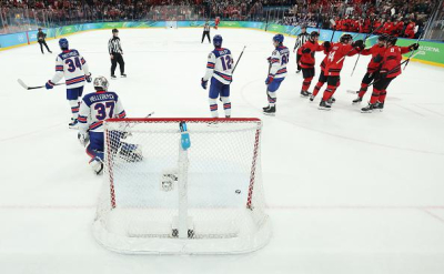 Сборная США по хоккею взяла золото на Олимпиаде впервые с 1980 года