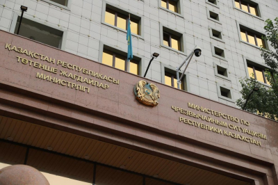 Новые правила работы службы 112 утвердили в Казахстане