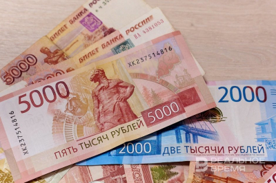 Среднемесячная зарплата в Татарстане за год выросла на 17,4%
