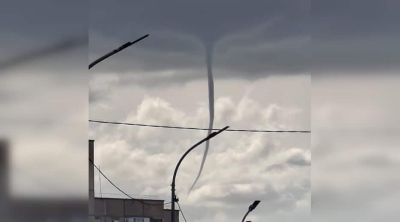 Похожее на смерч явление в небе удивило павлодарцев