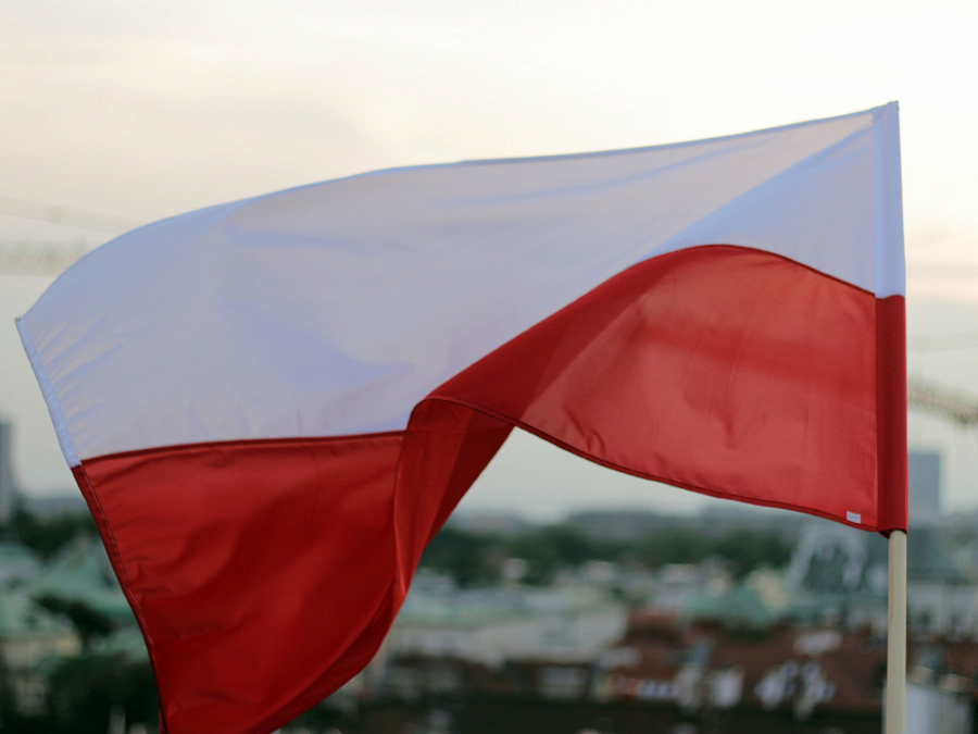 Россияне по три часа стоят в очереди на границе с Польшей из-за деклараций