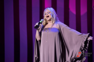 Долина спела про кровную месть на первом выступлении после выселения