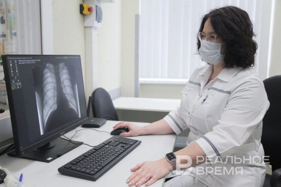 Татарстан собирается выплачивать по 1 млн рублей для релокации врачей из стран СНГ