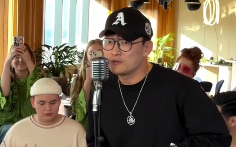 Казахстанец стал победителем &laquo;Новой волны-2025&raquo;