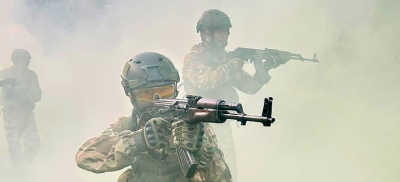 Курс выживания в джунглях: военнослужащие Десантно-штурмовых войск РК прошли обучение в Индии