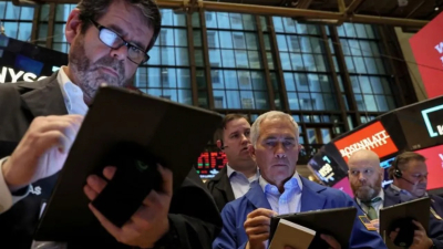 S&amp;P 500 на пороге снижения: какие факторы давят на рынок?
