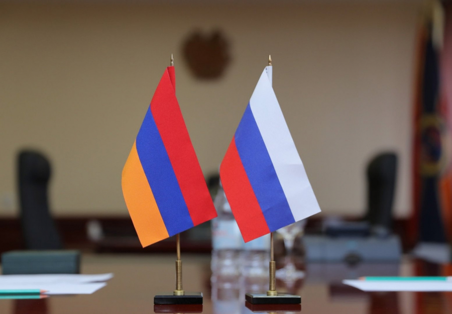 Галузин: у РФ есть вопросы к Армении, но она остается союзником