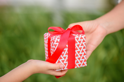 Жители Иркутской области поддержали акцию &laquo;Коробка храбрости&raquo;