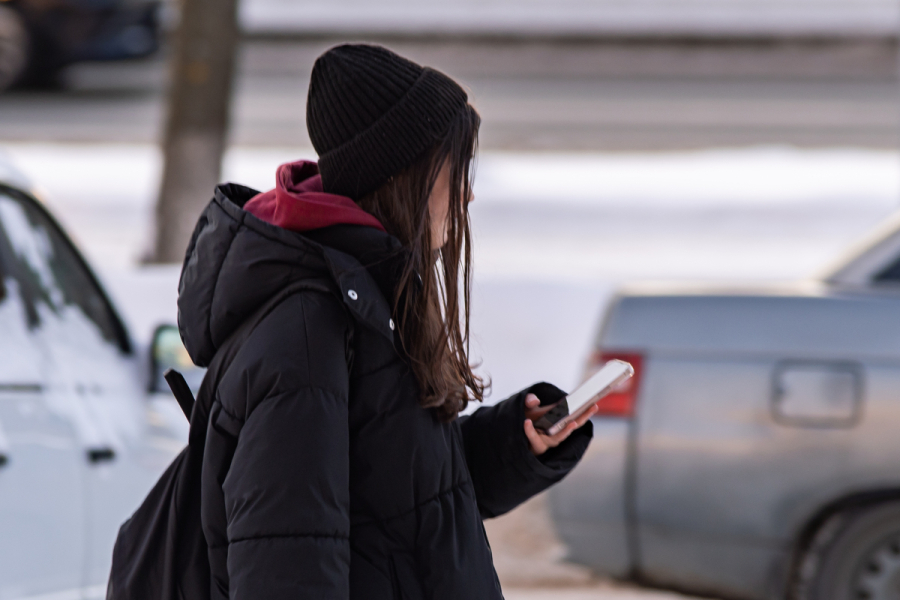Эксперт: просить у&nbsp;родителей доступ к&nbsp;аккаунтам детей &mdash; &laquo;абсурдно&raquo;, но&nbsp;необходимо&nbsp;обучить педагогов основам&nbsp;безопасности