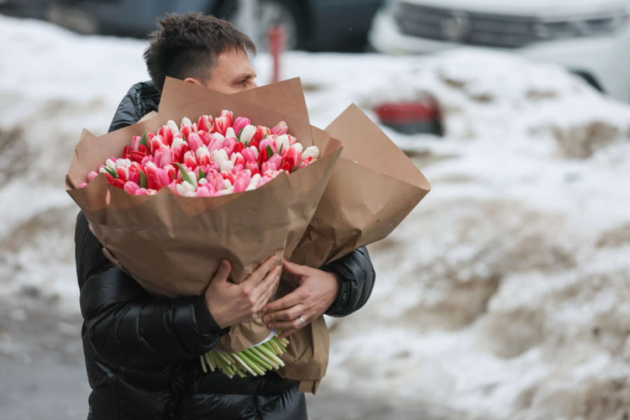 Стало известно, что хотят получить россиянки на 8 Марта
