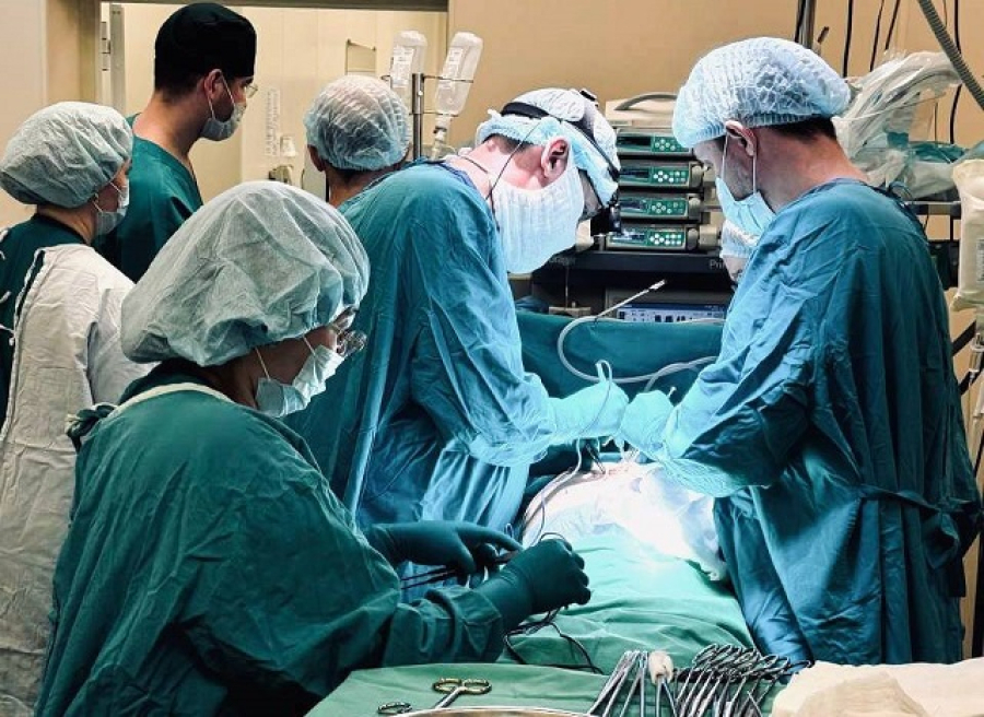 &laquo;Ювелирная работа хирургов&raquo;: в БСМП Акчурина провели первые трансплантации печени