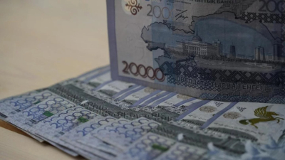 Тенге сохраняет стабильность: что будет дальше?