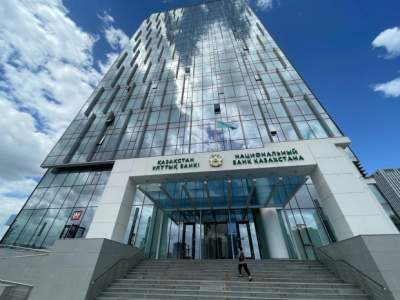 О росте фактов распространения поддельной нацвалюты предупредили в Нацбанке