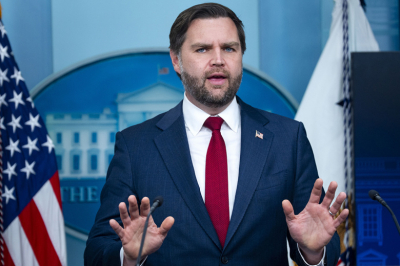 Вэнса вывели на чистую воду после слов о прекращении помощи ВСУ