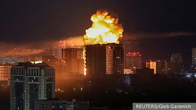 Ил-114-300 прилетел в Петербург для экспонирование на ПМЭФ