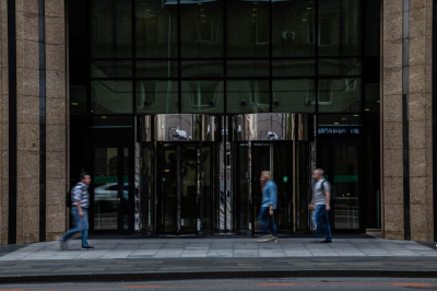 Минтруд расширил программу переподготовки кадров на 2026 год