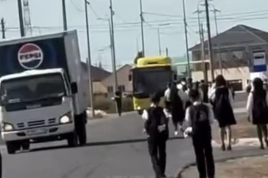 По обочине в школу: Кокарну не включили в тротуарный проект