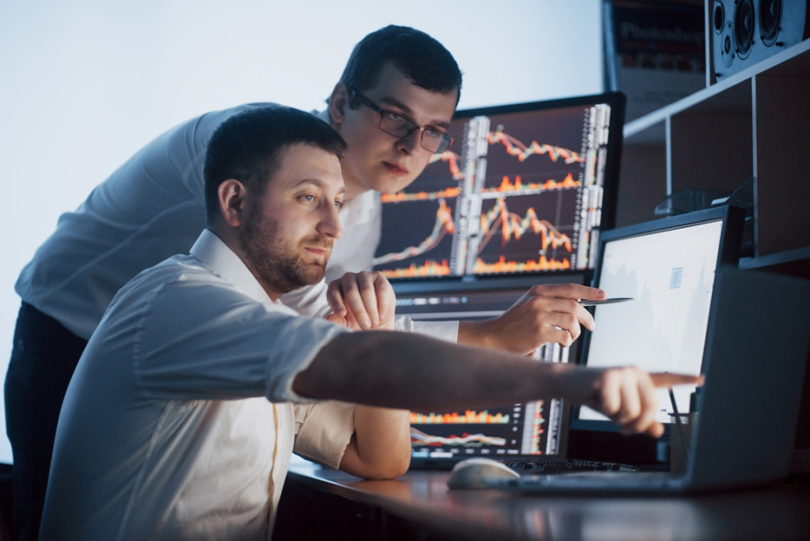 S&amp;P 500 консолидируется: рынок в ожидании новых драйверов