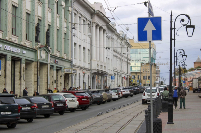 Сотня предписаний за месяц: как закон о защите языка ударил по кошельку предпринимателей в Хабаровске